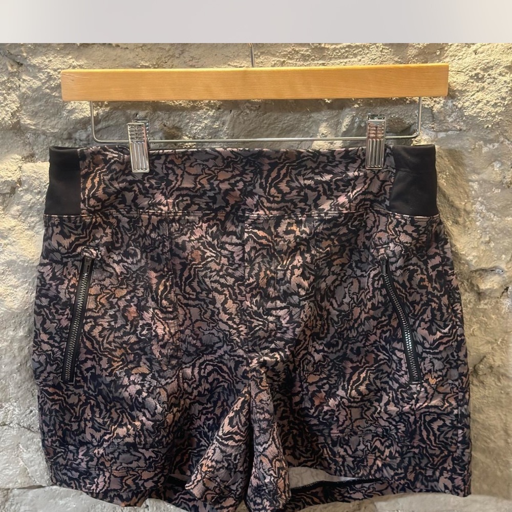 Black and Pink Patterned Athleta shorts